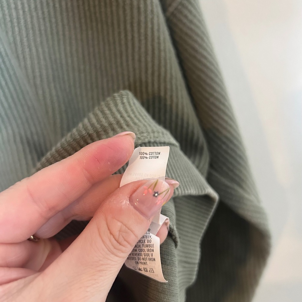 EUC Aerie Ribbed Knit Hoodie Womens S Olive Green Cropped Long Sleeve Cotton - Picture 4 of 4